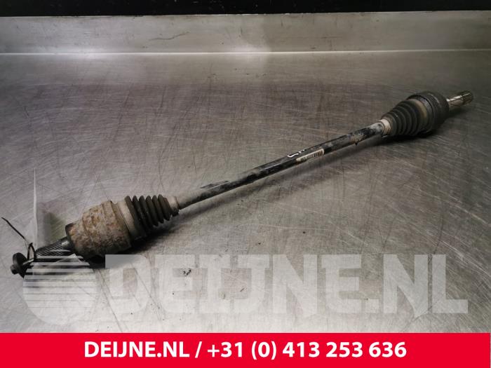 Volvo XC90 Aandrijfas links-achter O99088