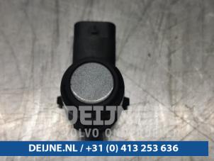 Gebruikte PDC Sensor Volkswagen Golf VII (AUA) 2.0 GTI 16V Performance Package Prijs € 14,00 Margeregeling aangeboden door van Deijne Onderdelen Uden B.V.