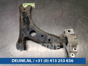 Volkswagen Golf Front lower wishbone, right O99291 photo 3