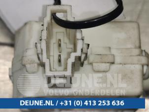Volkswagen Passat Tankklappe Verriegelungsmotor O99373 foto 3