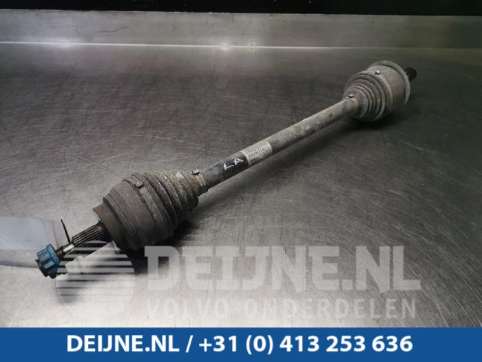 Mercedes Vito Aandrijfas links-achter O99400