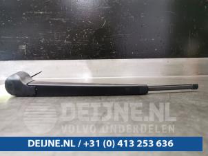 Volkswagen Golf Ruitenwisserarm achter O99533 foto 2
