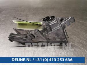 Volkswagen Golf Rear bumper bracket, left O99536 photo 2