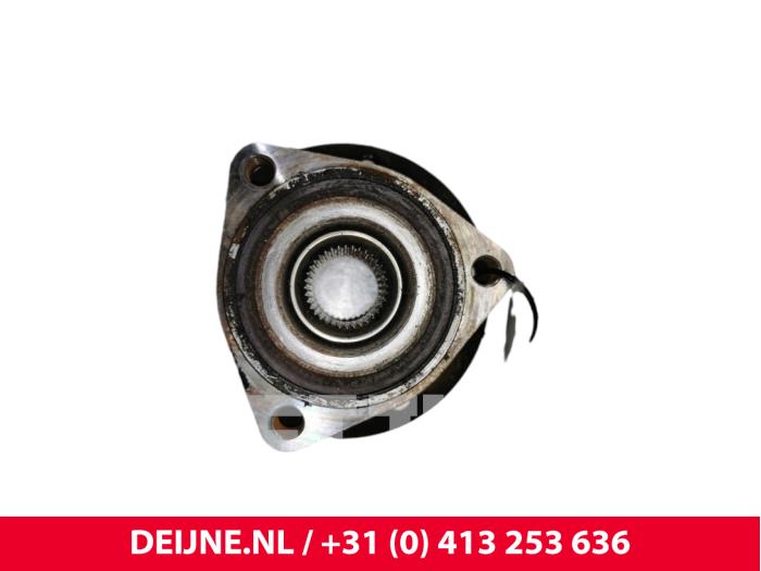Volkswagen Golf Front wheel bearing O99542