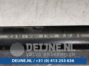 Volkswagen Golf Querlenker unten links hinten O99546 foto 2