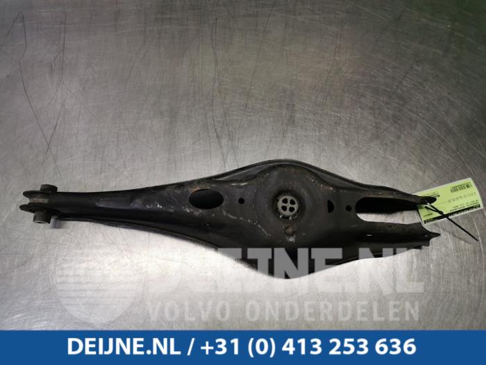 Volkswagen Golf Rear spring retainer, right O99551