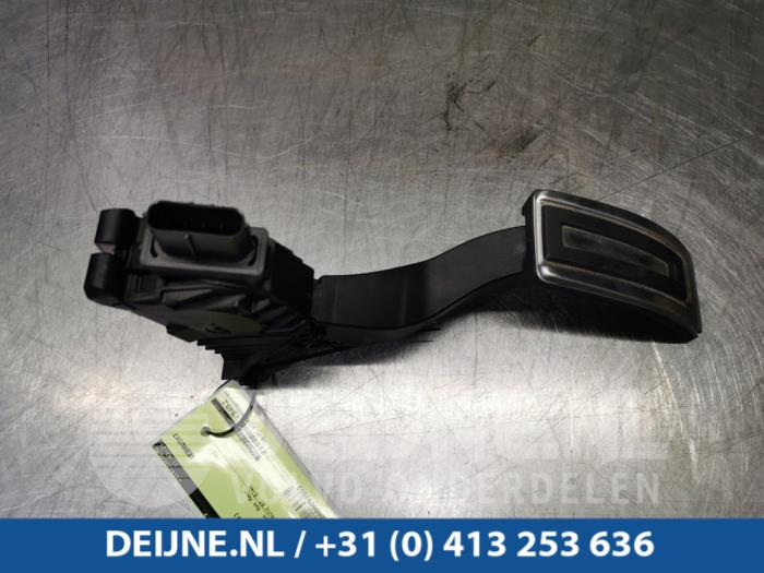 Volkswagen Golf Accelerator pedal O99669