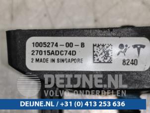 Tesla Model S Airbag Sensor O99695 foto 2