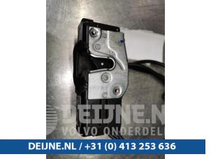 Tesla Model S Deurslot Mechaniek 4Deurs links-achter O99716 foto 4