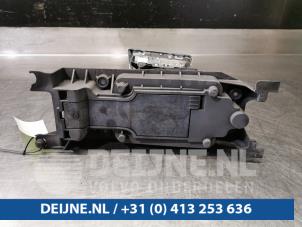 Volkswagen Golf Gear stick O99810 photo 3