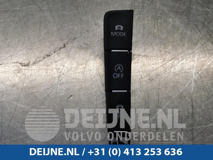 Volkswagen Golf Switch O99826