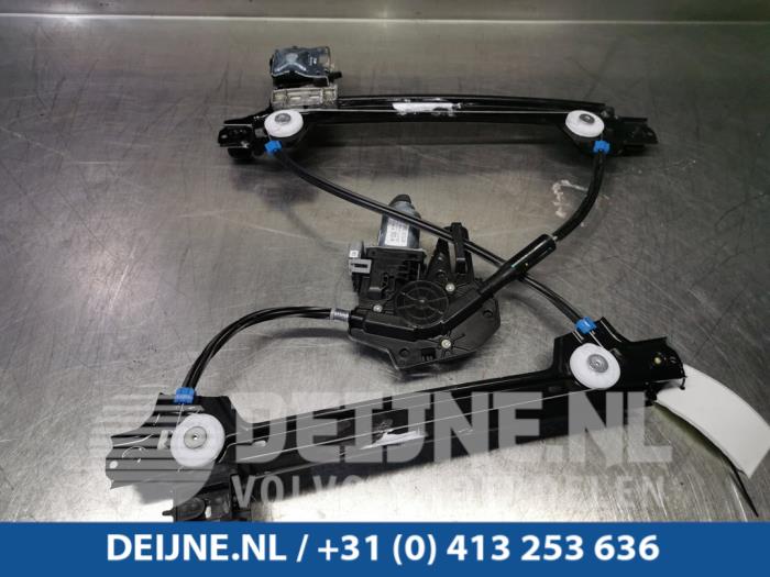 Tesla Model X Ruitmechaniek 4Deurs rechts-achter O99904