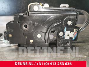 Volkswagen Golf Plus Deurslot Mechaniek 4Deurs rechts-achter O100056 foto 3