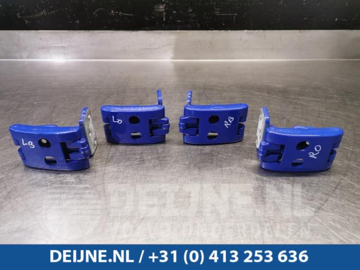 Volkswagen Crafter Scharnier- Set O100129