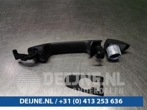 Mercedes Sprinter Portiergreep 2Deurs links O100382 foto 2