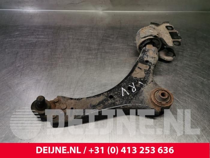 Volvo XC70 Draagarm onder rechts-voor O100416