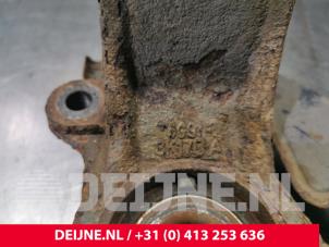 Volvo S60 Knuckle, front right O100529 photo 3