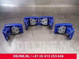Volkswagen Crafter Scharnierset O100539 foto 2