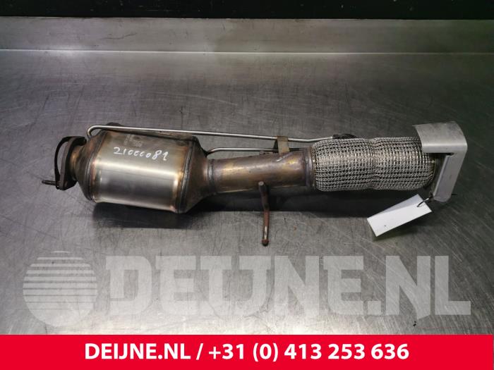 Gebruikte Roetfilter Volvo V40 (MV) 1.5 T3 16V Geartronic Prijs € 450,00 Margeregeling aangeboden door van Deijne Onderdelen Uden B.V.