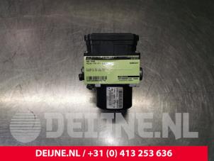 Gebruikte ABS Pomp Volvo V70 (BW) 2.0 D 16V Prijs € 120,00 Margeregeling aangeboden door van Deijne Onderdelen Uden B.V.