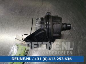 Mercedes GLC-Klasse Extra waterpomp O100871 foto 3