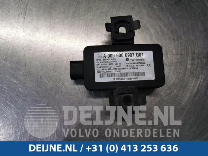 Mercedes GLC-Klasse Tyre pressure module O100877