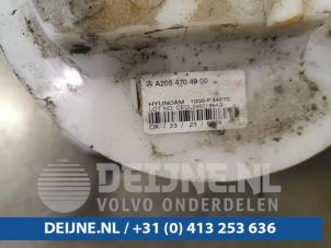 Gebruikte Tank element Pomp Mercedes GLC (X253) 2.0 260 16V 4-Matic Prijs € 100,00 Margeregeling aangeboden door van Deijne Onderdelen Uden B.V.