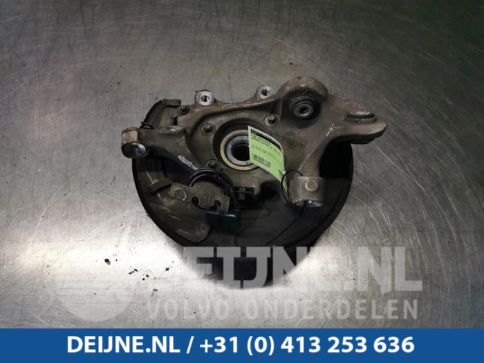 Mercedes GLC-Klasse Fusee rechts-achter O100938