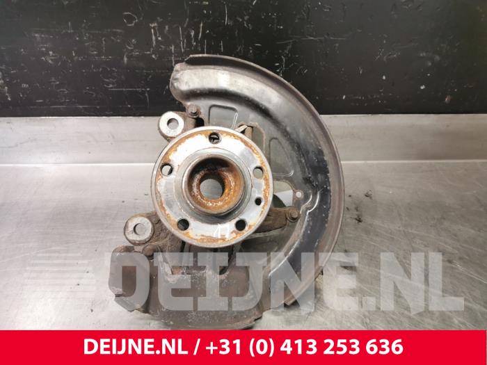 Volvo S60 Achsschenkel links vorne O101104
