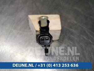 Volkswagen Golf Injector (benzine injectie) O101131 foto 3