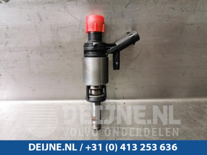 Volkswagen Golf Injektor (Benzineinspritzung) O101137