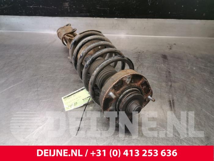 Volvo XC90 Front shock absorber rod, right O101213