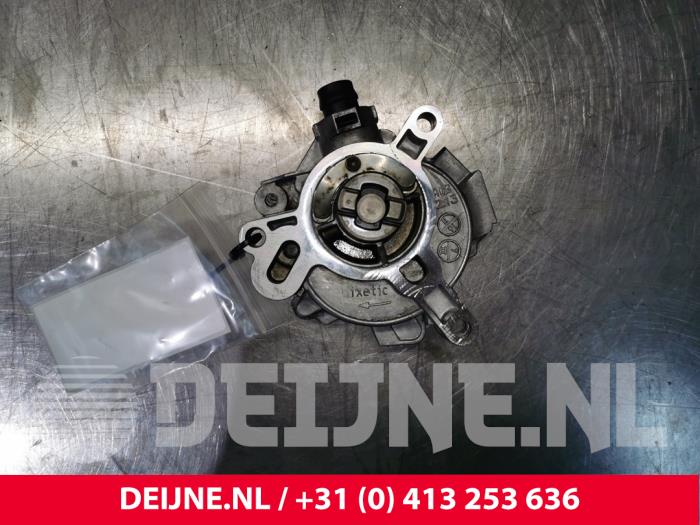 Gebruikte Vacuumpomp (Diesel) Volvo XC60 II (UZ) 2.0 D4 16V Prijs € 60,00 Margeregeling aangeboden door van Deijne Onderdelen Uden B.V.
