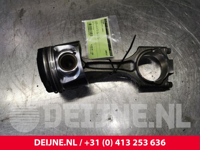 Volvo V70 Kolben O101314