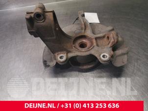 Volvo V70 Knuckle, front right O101316 photo 3