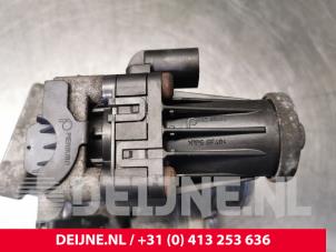 Volvo V70 EGR Klep O101337 foto 3