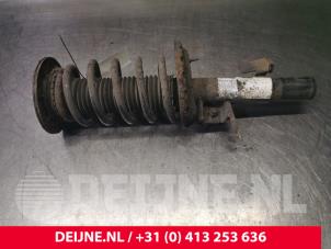 Volvo S60 Schokdemperpoot rechts-voor O101504 foto 3