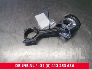 Volvo V60 Zuiger O101520 foto 2