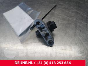 Volvo V60 Crankshaft sensor O101528 photo 3