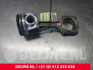 Volvo S80 Zuiger O101599 foto 2