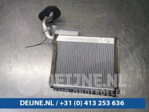 Porsche Cayenne Heating radiator O101621 photo 2