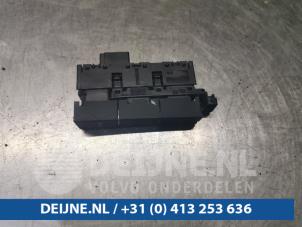 Volkswagen Golf Switch O101692 photo 2