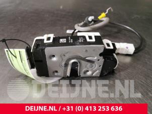 Mercedes Sprinter Deurslot Mechaniek 2Deurs rechts O101963 foto 4