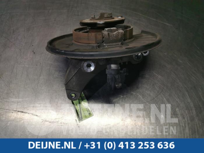 Porsche Cayenne Achsschenkel links hinten O102024