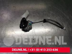 Audi A3 Front door lock mechanism 4-door, right O102183 photo 2