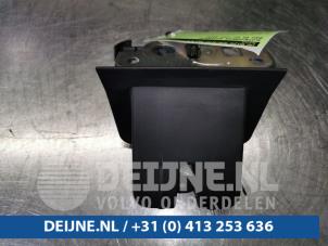 Audi A3 Tailgate lock mechanism O102208 photo 3