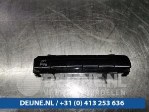Mercedes Vito PDC switch O102225 photo 3
