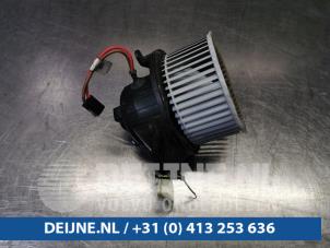 Mercedes Vito Heizung Belüftungsmotor O102434 foto 2