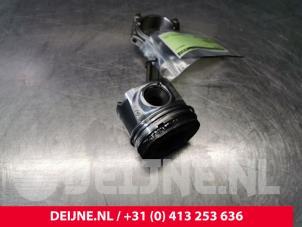 Volvo S60 Pleuelstange O102503 foto 2