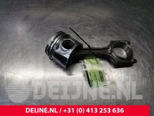 Volvo S60 Connecting rod O102507 photo 3